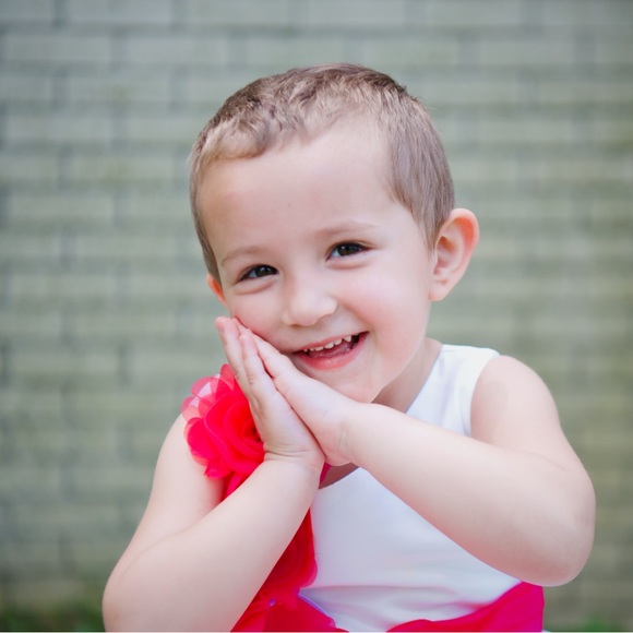 Meet your Blessed Posher 🥰 Christine. Blessed mother of 3 amazing babies ❤️ - Picture 6 of 9